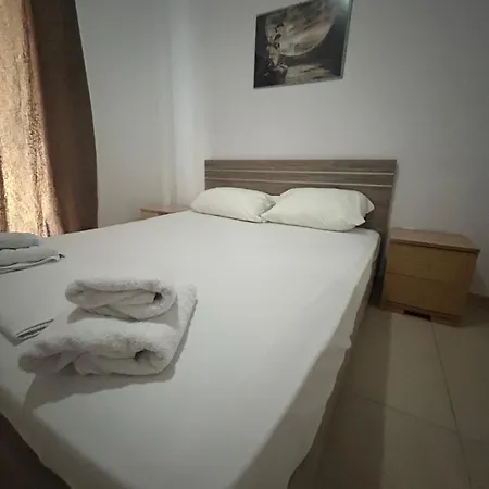 Golden Maisonette Thassos דירה